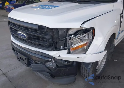 2022 Ford F-150 Xl z USA, uszkodzony, nr VIN 1FTMF1CB4NKD90731